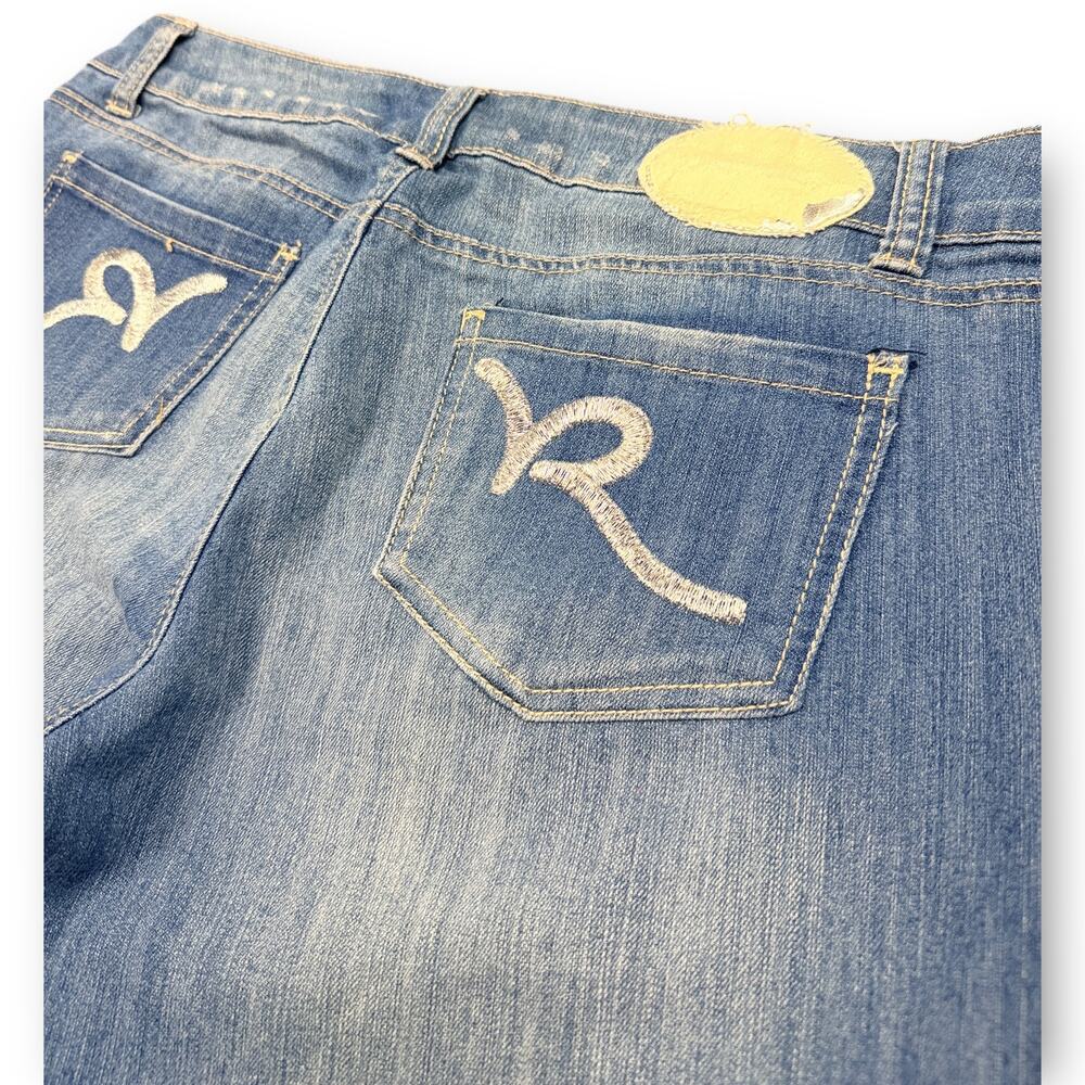 EUC Rocawear Women’s Flare Jeans Light Wash Size 11 - Picture 10 of 12